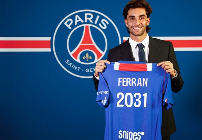 Paris Saint-Germain announce the signing of Ferran Torres